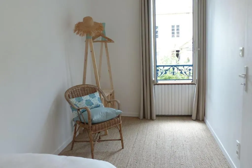 Holiday home Maison De Charme Sur Les Quais Port De St Goustan Auray