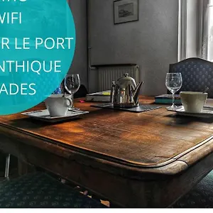 Hébergement de vacances ✪ Sur Les Quais De St Goustan - Maison Authentique ✪, Auray