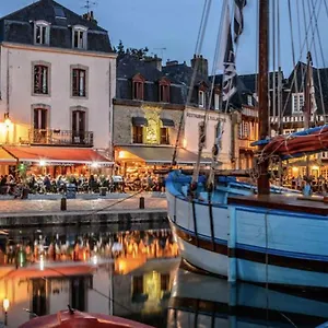  Apartment Exceptionnel Tres Beau T2 Sur Le Port De St Goustan- Vue Sur Le Port!